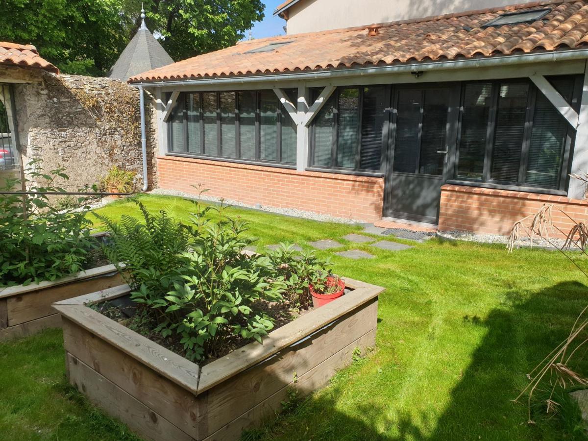 L'Inattendu Saint-Sébastien-sur-Loire Exteriör bild
